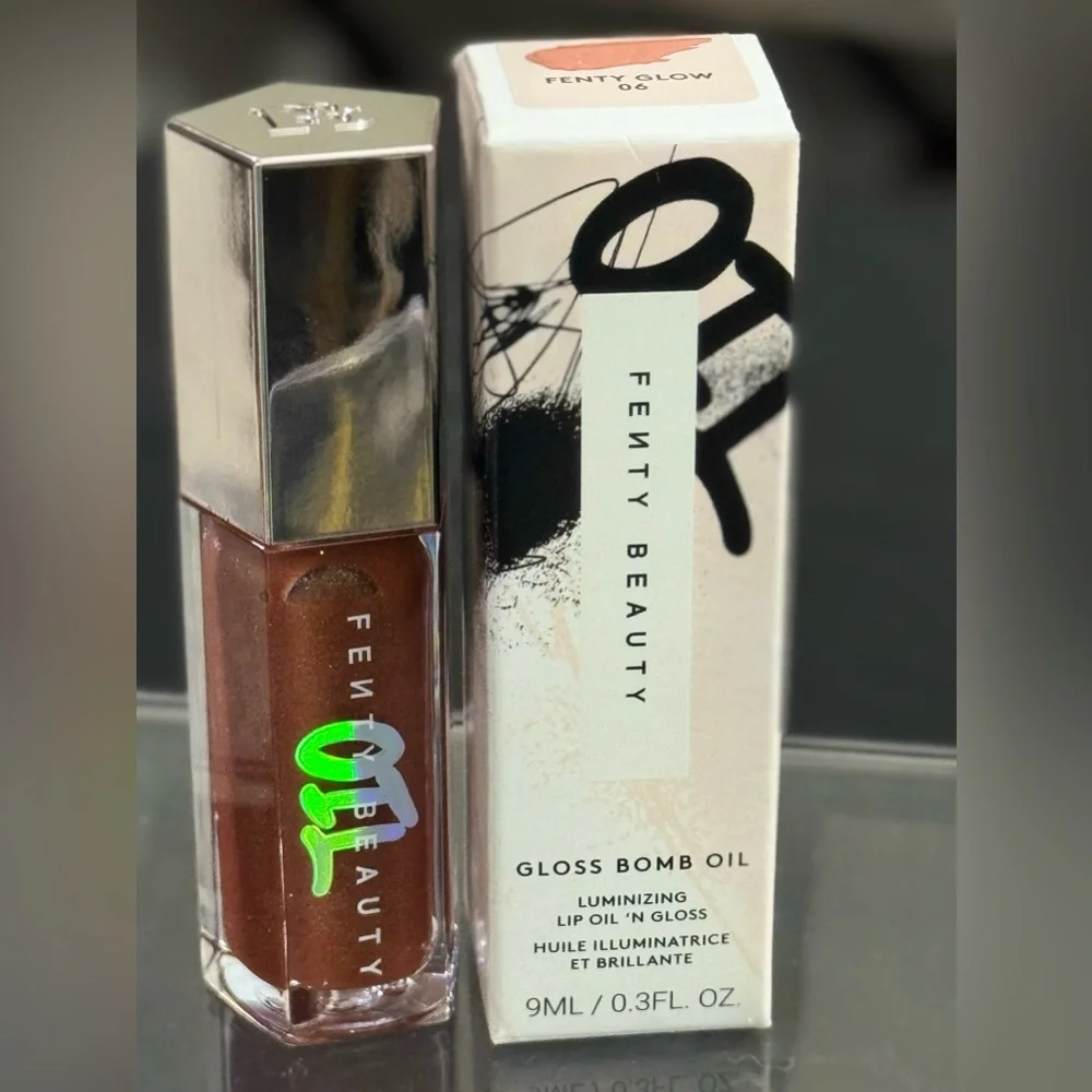 NIB Fenty Beauty Gloss Bomb Oil Luminizing Lip Oil in Shade Fenty Glow